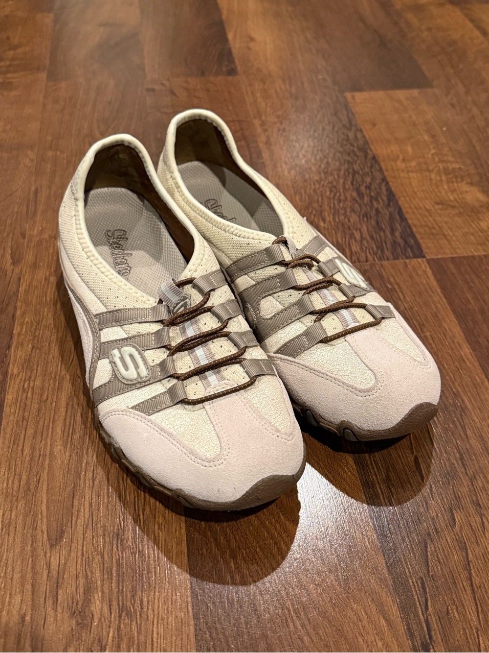 Skechers Bikers Point Women’s Slip-On Walking Shoes (size 8.5)
